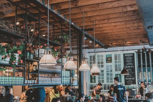 Quels sont les critères pour choisir une location de vacances proche des meilleurs restaurants gastronomiques ?