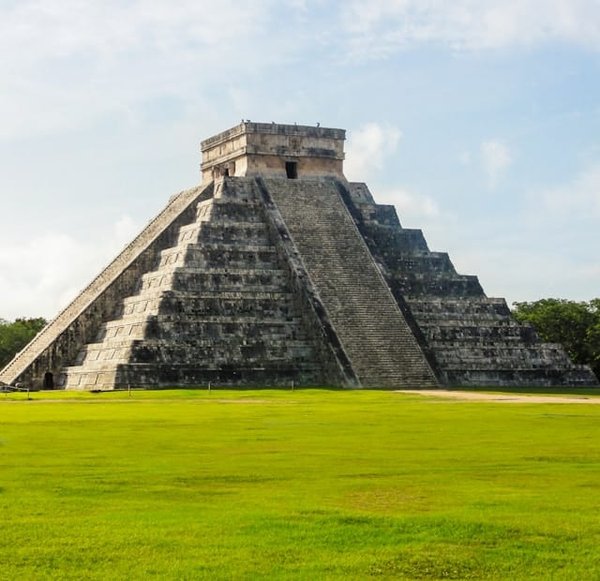 Explorer les temples mayas au Mexique : aventures archéologiques dans la péninsule du Yucatan